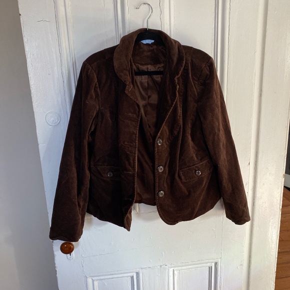 DENVER HAYES BROWN VELVET BLAZER WITH BUTTON DETAILING - Picture 3 of 4